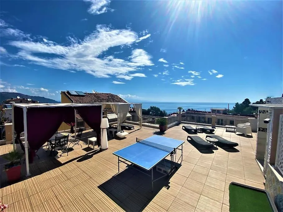 I Due Grifoni Blue Loft Apartment Taormina