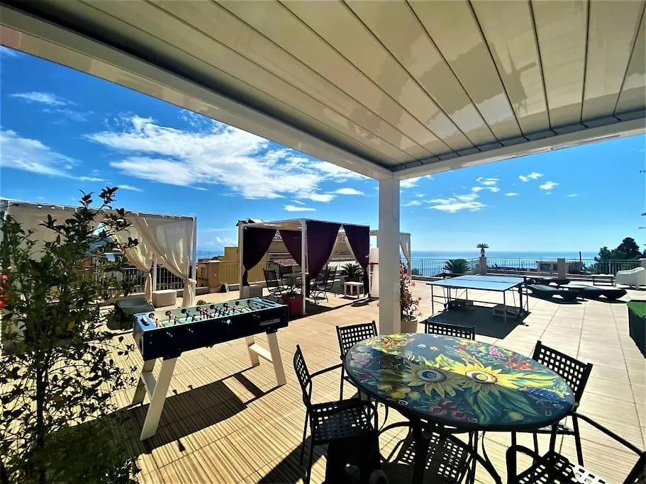 I Due Grifoni Blue Loft Apartment Taormina
