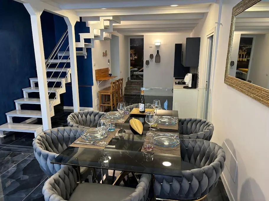 I Due Grifoni Blue Loft Apartment Taormina